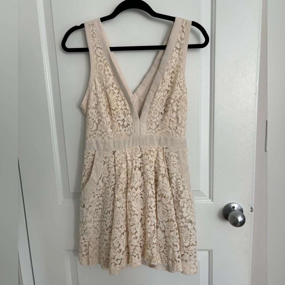 Classy Free People Lace Dress Size Small